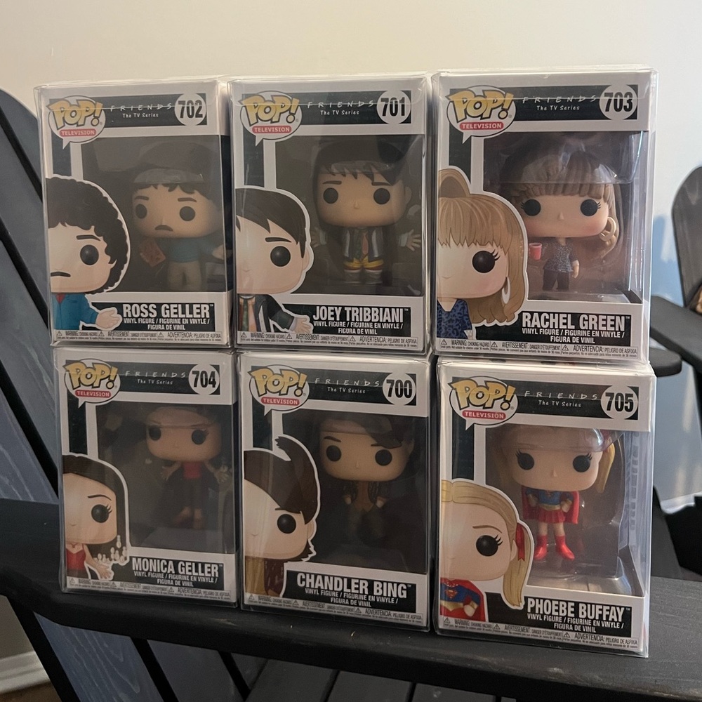 FUNKO POP FRIENDS COLLECTION